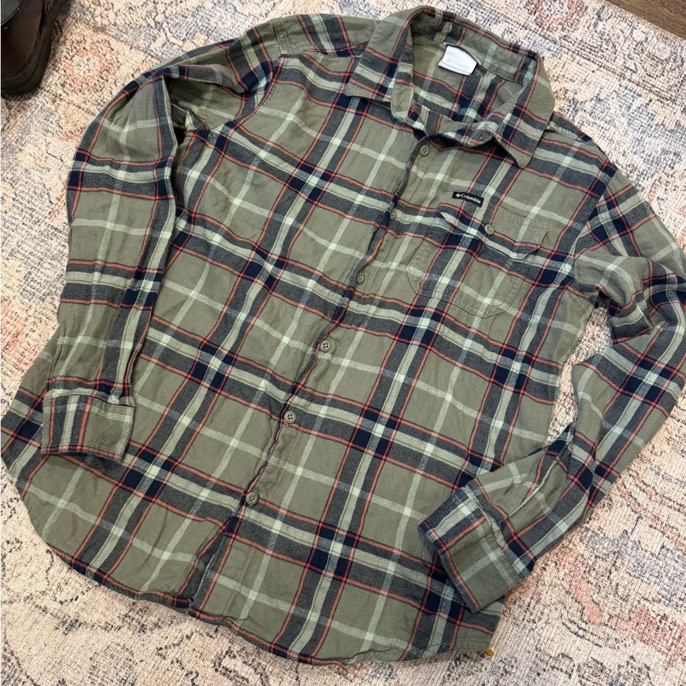 Columbia Men's Olive Plaid Button Down Shirt